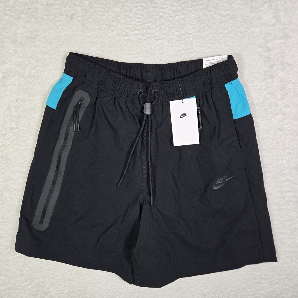 $105 Nike Tech Woven Utility Sport Black Shorts Mens Small IB8957-010 Carabiner